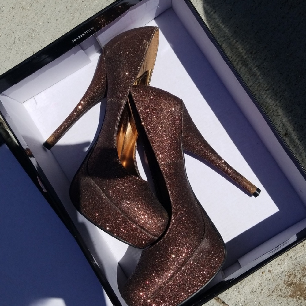 Brown glamorous shoes